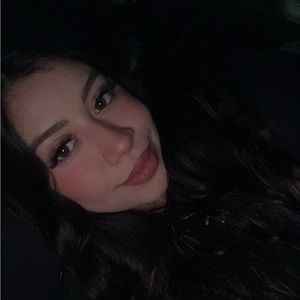 Meet your Posher, Seraphina